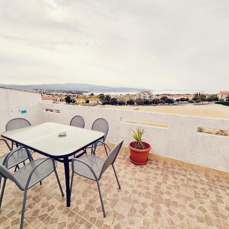 Apartments Nada Крк Екстер'єр фото