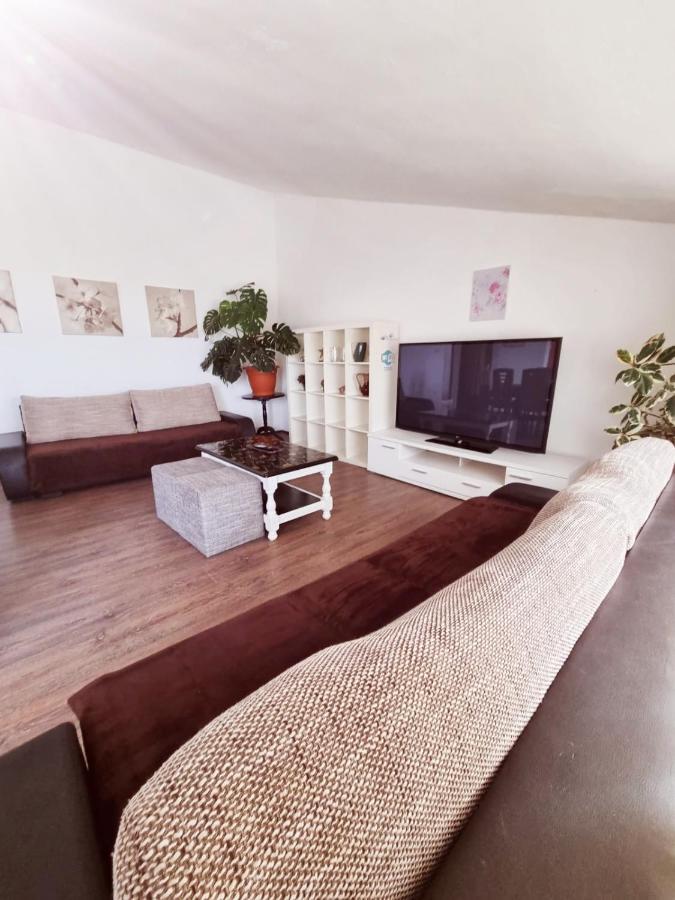 Apartments Nada Крк Екстер'єр фото